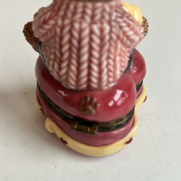 Boyd’s Bears Bearware hinged heart trinket box trinket Love Conquers All Things - Picture 4 of 14